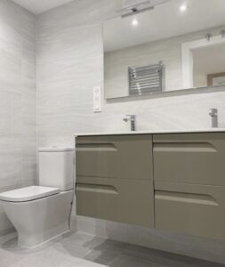 baño cerámica porcelanosa