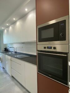 Reforma cocina tonos y texturas